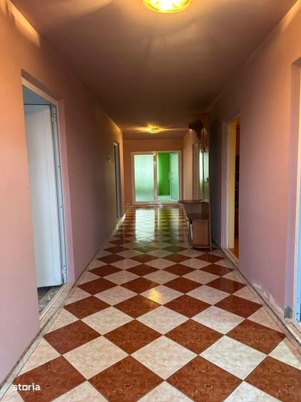 Casă cu 4 camere cu Teren 1105 Mp în Strejnicu