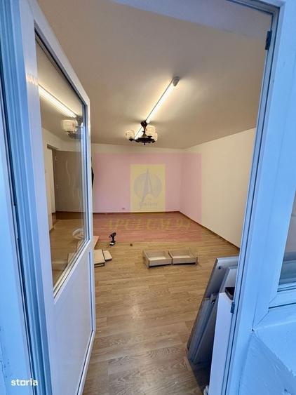Apartament cu 2 camere decomandat în Sebastian