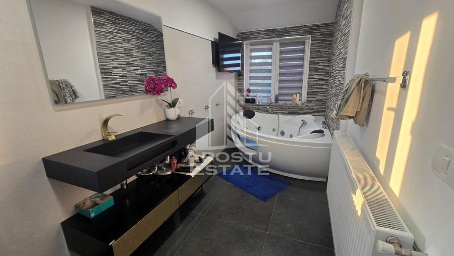Duplex cu 4 camere cu Canalizare în Dumbrăvița