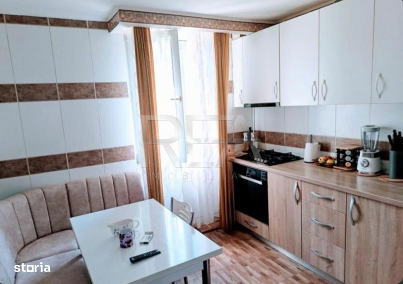 Apartament cu 2 camere decomandat, mobilat în Drumul Taberei — fotografia 3