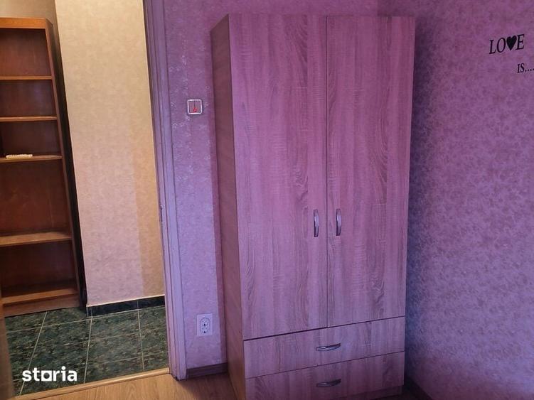 Apartament cu 4 camere decomandat în Apărătorii Patriei