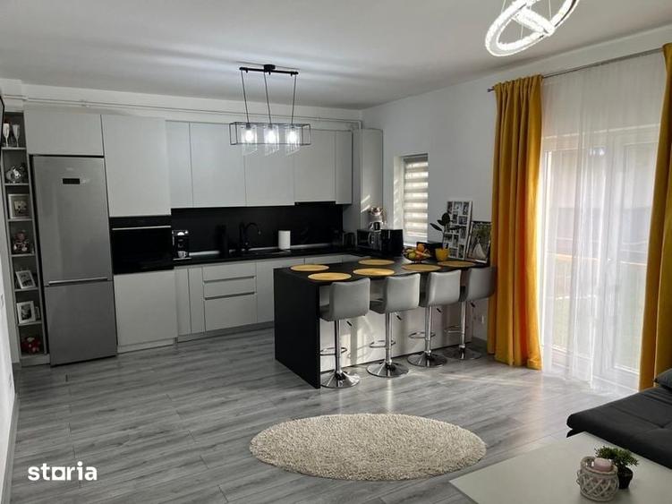 Apartament cu 3 camere în Libertății