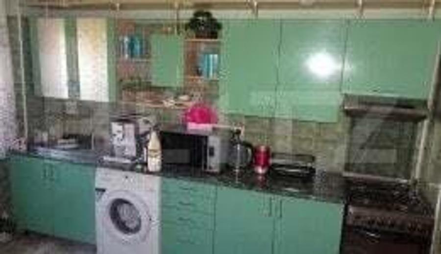 Apartament cu 4 camere decomandat în 22 Decembrie