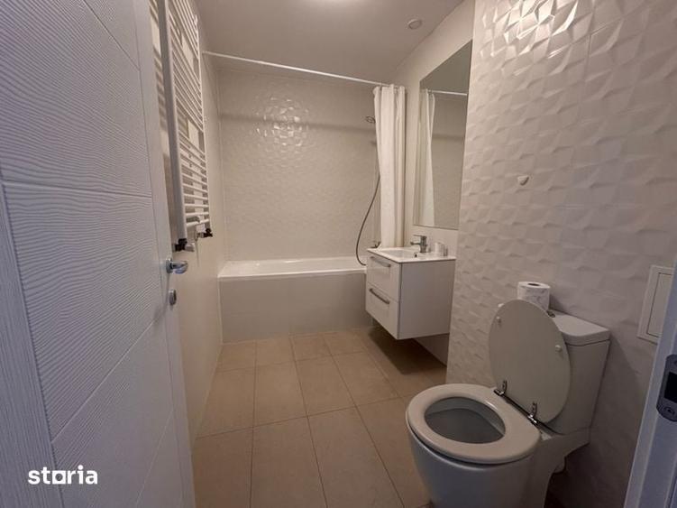 Inchiriez apartament 2 camere Hils Splai - 1