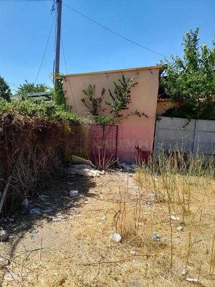 Teren Construcții intravilan de 1800 mp, în Teișori