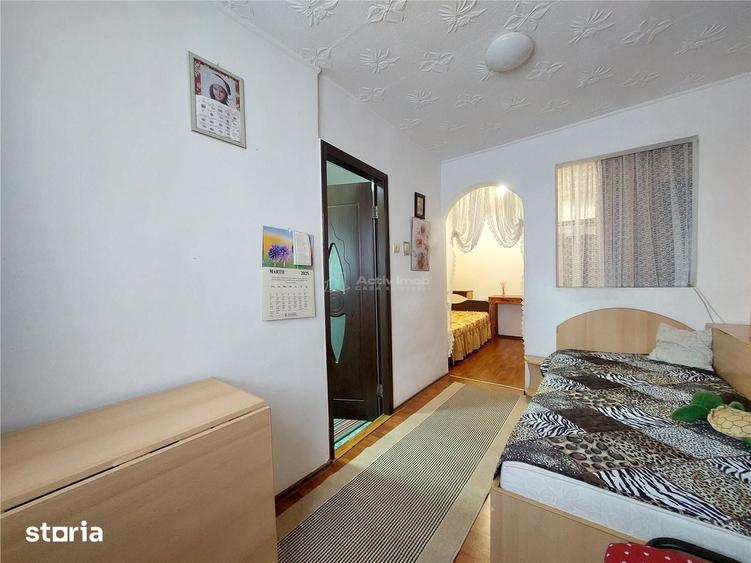 Garsonieră decomandată în Piața