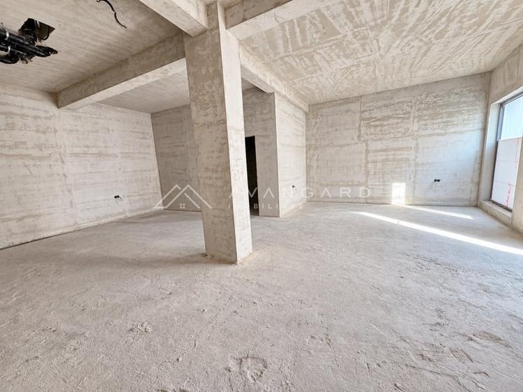 Spațiu comercial, de 65 mp, în Central