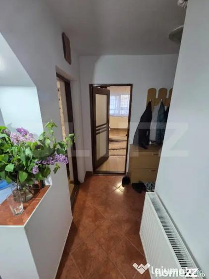 Apartament cu 2 camere decomandat în Vest