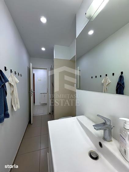 Apartament cu 3 camere decomandat în Decebal