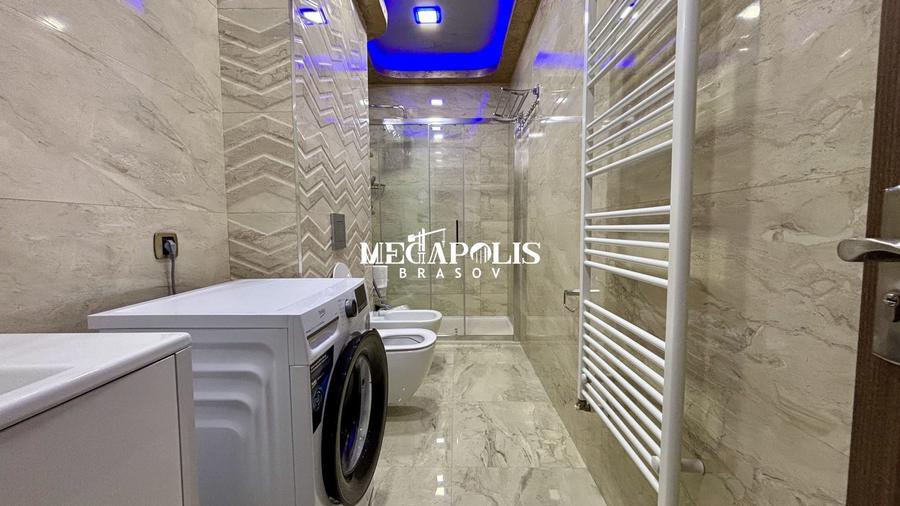 Apartament cu 2 camere decomandat în Tractorul