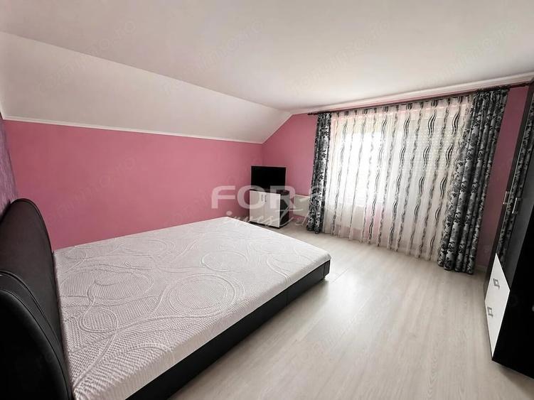 Casă cu 5 camere cu Teren 880 Mp în Oncea