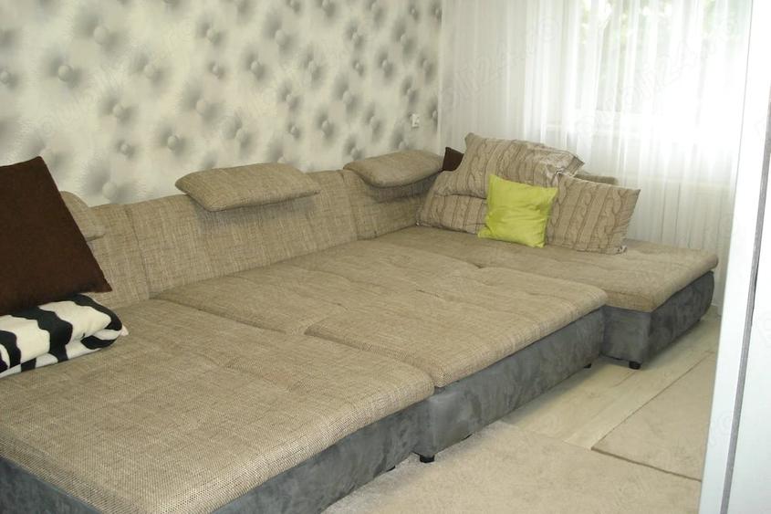 Apartament cu 4 camere decomandat în Lipovei