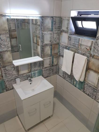Casă individuală cu 18 camere cu Piscina în Nord