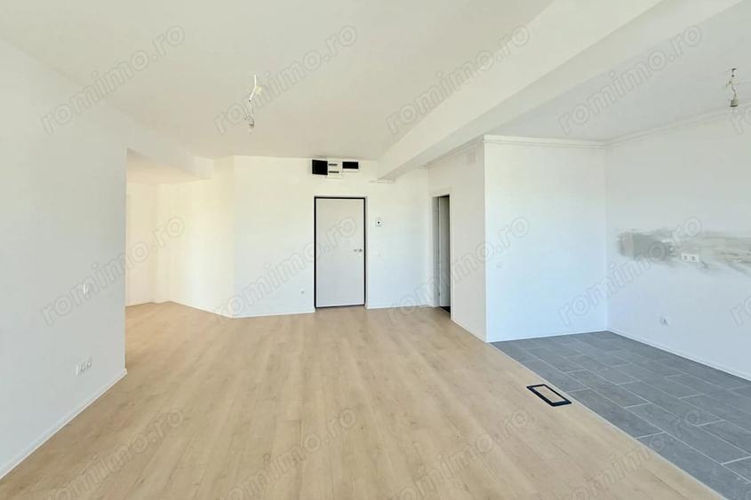 Apartament cu 4 camere decomandat în Chitila