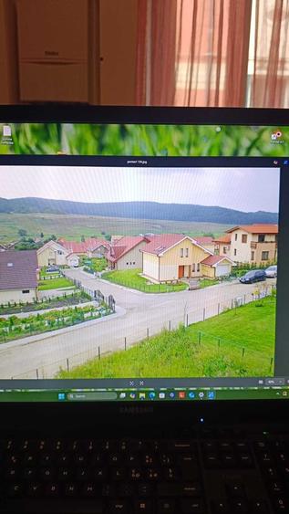 Casă cu 4 camere cu Teren 720 Mp în Livezeni