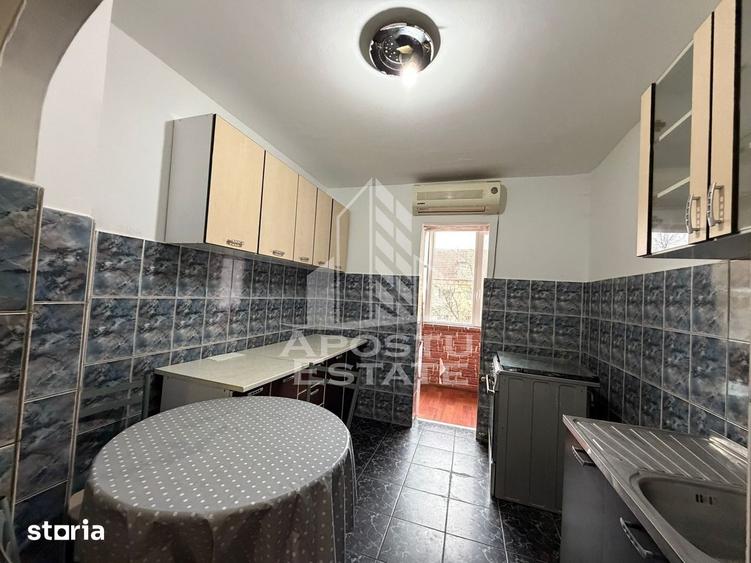 Apartament cu 2 camere, decomandatzona Soarelui - 3