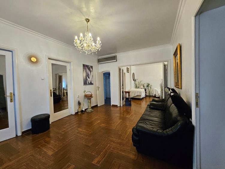 Apartament cu 5 camere, mobilat în Iancului