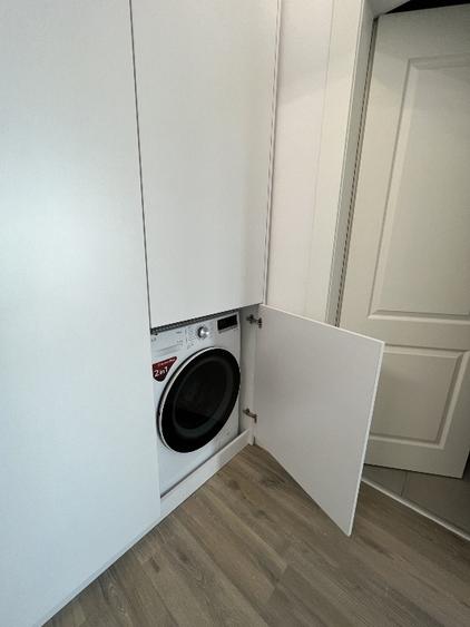 Apartament cu 2 camere decomandat în Virtuții
