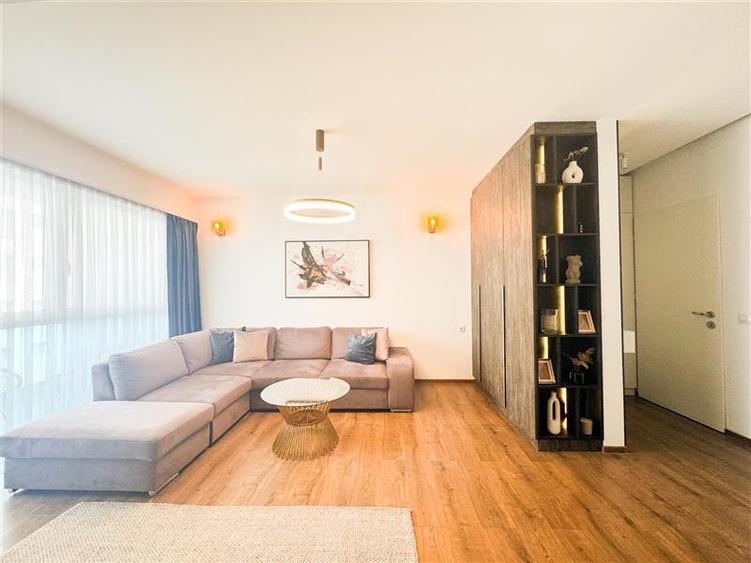 Apartament cu 2 camere semidecomandat în Floreasca