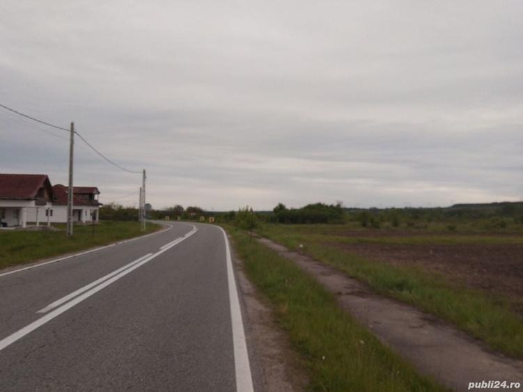 Teren de 3000 mp, în Bengești