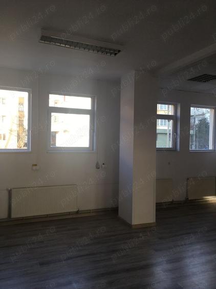 Casă cu 6 camere cu Teren 125 Mp în Central