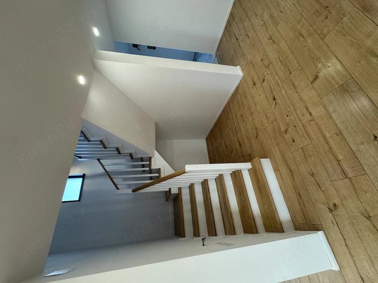Casă cu Teren 500 Mp în Săcueni