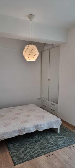 Apartament cu 2 camere decomandat, mobilat în Nicolina