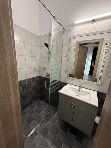 Garsonieră decomandată, mobilată în Inel II