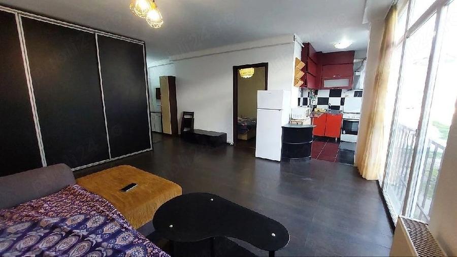 Apartament cu 2 camere semidecomandat în Florești