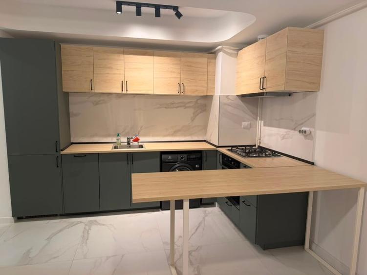 Apartament cu 2 camere semidecomandat, mobilat în Politehnica
