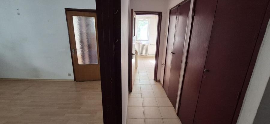 Apartament cu 2 camere semidecomandat în Drumul Taberei