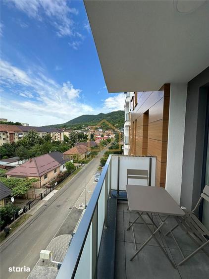 Apartament cu 3 camere în Săsar