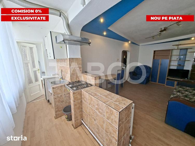 Apartament cu 3 camere semidecomandat în Mihai Viteazul