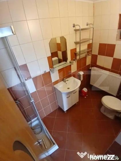 Casă cu 5 camere cu Teren 650 Mp în Sânpetru