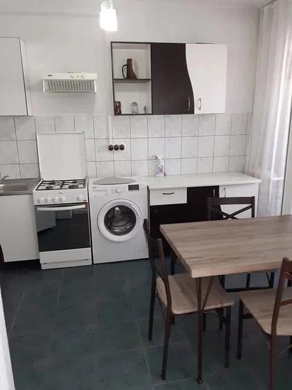 Apartament cu 2 camere decomandat în Tomis Nord