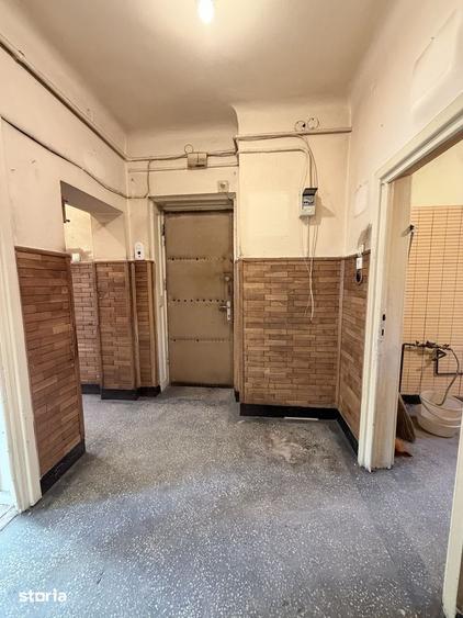 Apartament cu 2 camere decomandat în Piața Armatei