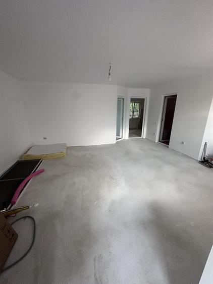 Casă cu 3 camere cu Teren 271 Mp în Valu lui Traian