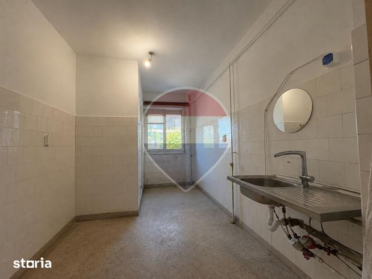Apartament cu 3 camere în Sud