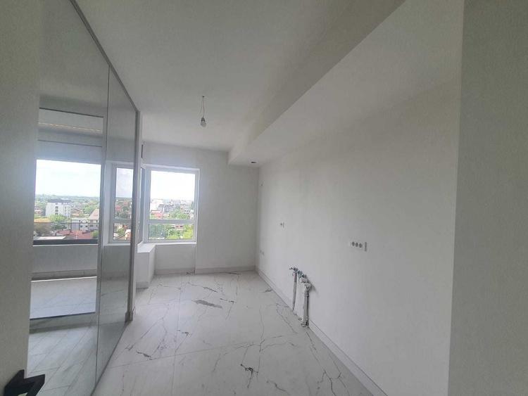 Apartament cu 2 camere decomandat în Jiului