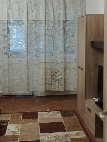 Garsonieră semidecomandată în Brazda lui Novac