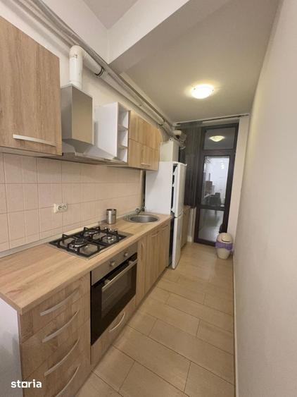 Apartament cu 3 camere în Independenței