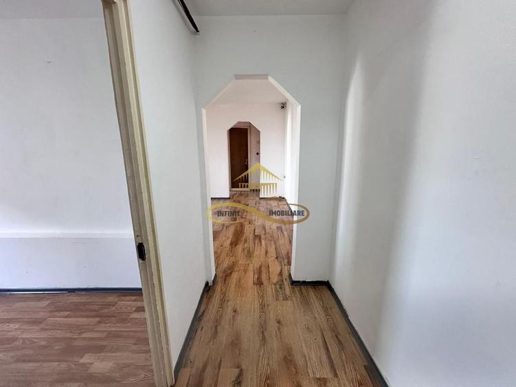Apartament cu 2 camere decomandat în Mioriței