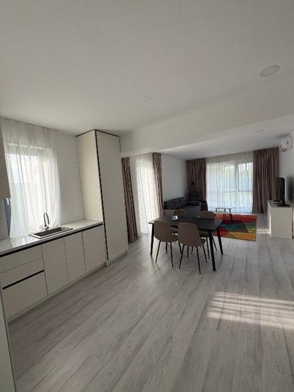 Apartament cu 2 camere decomandat, mobilat în Sisești