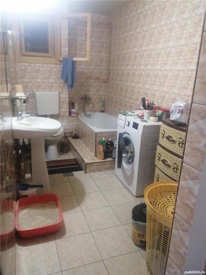 Casă cu 3 camere în Central