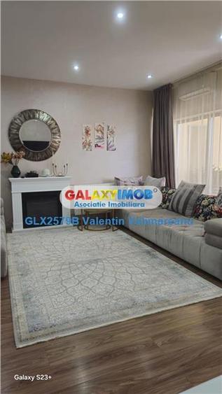Apartament cu 3 camere decomandat, mobilat în Est