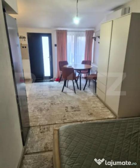Casă cu 3 camere cu Teren 293 Mp în Central