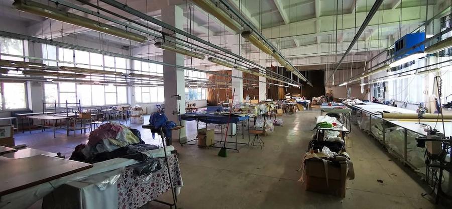 Spațiu comercial, de 1,000 mp, în Central