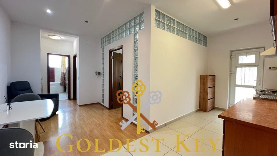 Apartament cu 3 camere decomandat în Florești