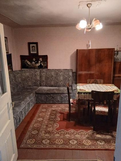 Casă cu 3 camere în Monor
