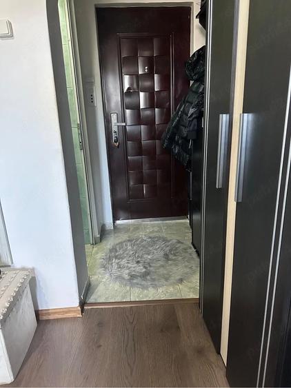 Garsonieră semidecomandată în Micro 40
